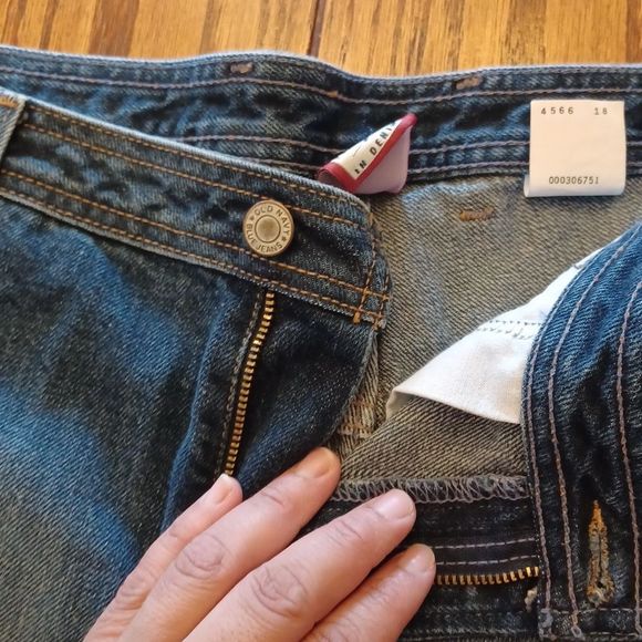 Vintage OLD NAVY BLUE JEANS Shorts Size 12- Made Mexico- Tulip Poket - Picture 10 of 14